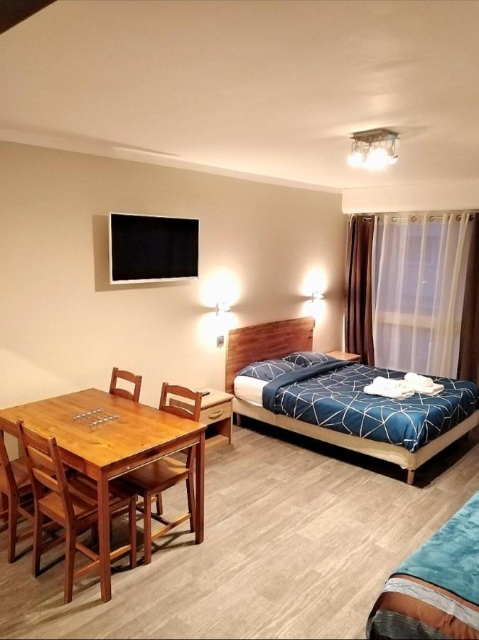 Appartements Boulevard Des Pyrenees Pau Eksteriør billede